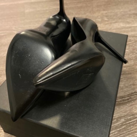 Brand new - in box Saint Laurent stiletto heels - Picture 6 of 6